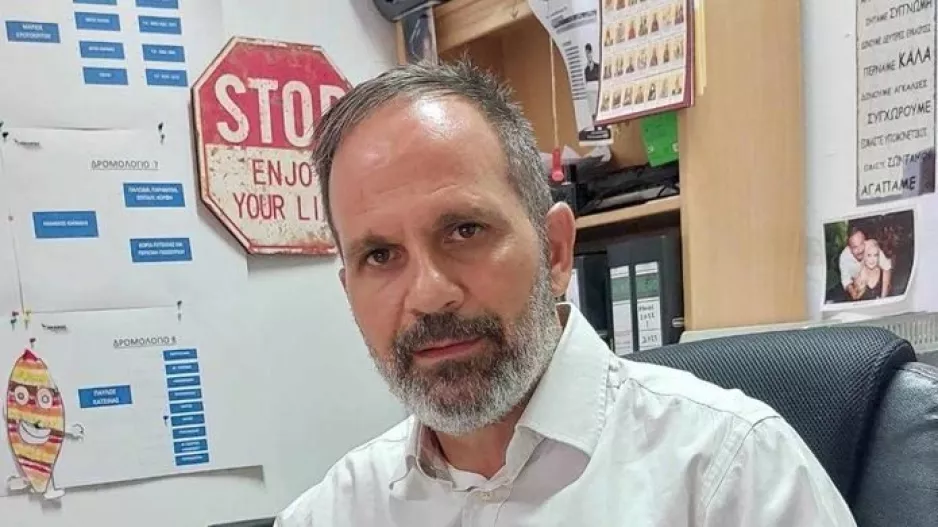Λευτέρης... Απόλλων