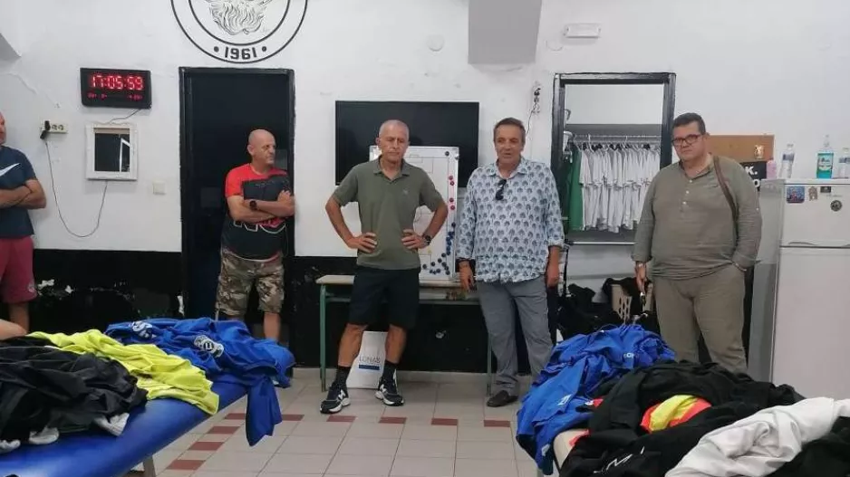 ΑΝΤΕΞΕ 17 ημέρες