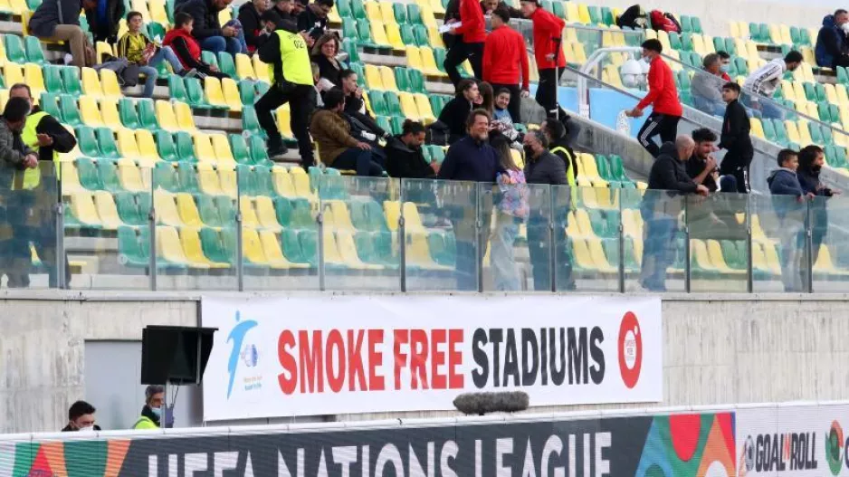 Δωρεάν εισιτήρια σε μη καπνιστές στον αγώνα με την Σκωτία