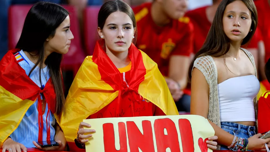 Με καρδούλες για Unai Simón