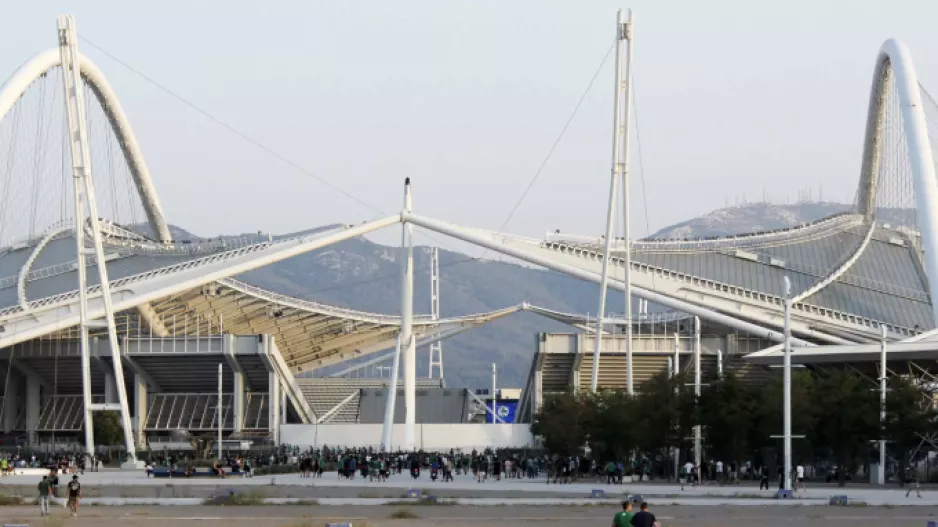 Καταγγελίες για ΟΑΚΑ: "Έχει πέσει κομμάτι σίδερο βάρους 80 κιλών, βάζαμε βίδες"