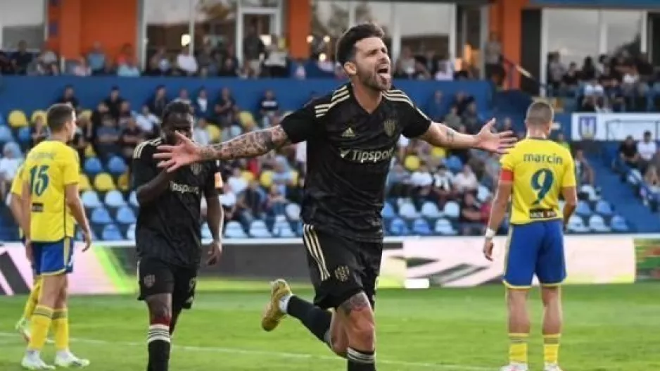 Show... Ντούρις και 100άρης!