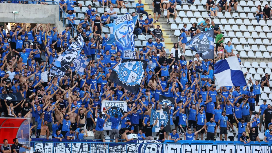 Στα... μπλε η Δυτική από τους Ανορθωσιάτες (φωτορεπορτάζ)