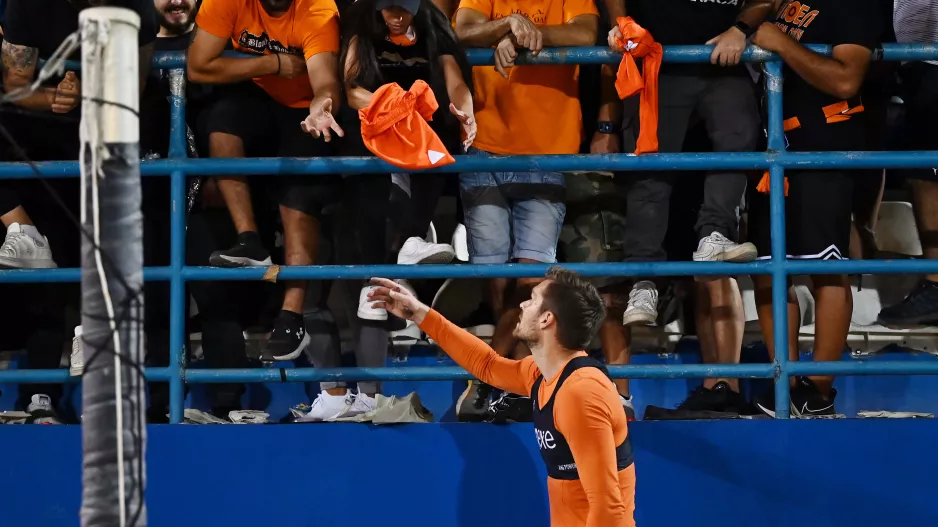 Η φανέλα του MVP σε ΑΠΟΕΛίστα