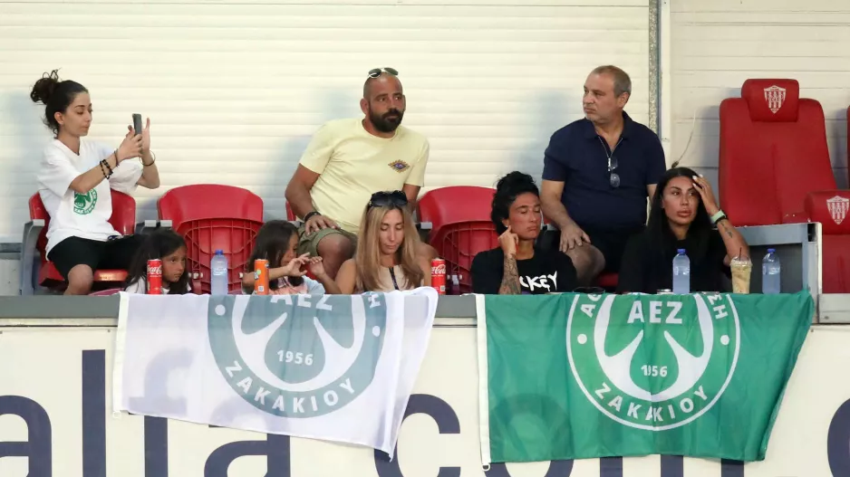 Κεντρική οι Ζακακιώτες, πέταλο οι "Ταξίαρχοι"