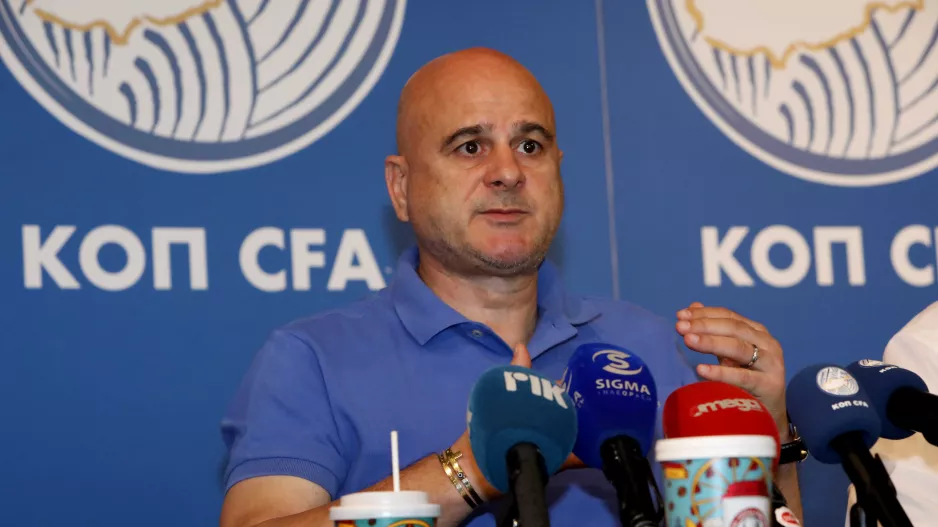“Aν έπαιζε ο Ηλία στη θέση του Πιέρου θα είχαμε καλύτερο αποτέλεσμα;”
