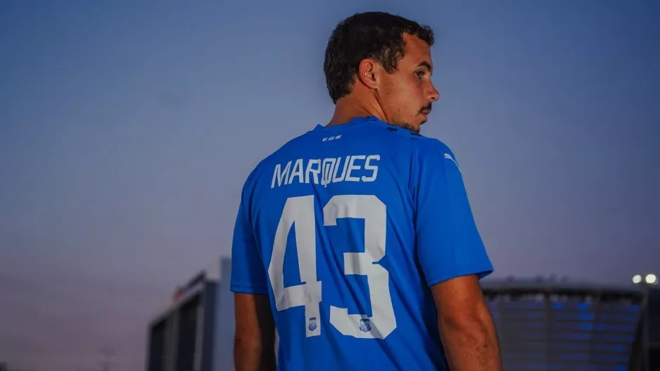 43/Pedro