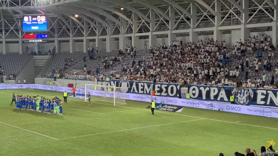 ΒΙΝΤΕΟ/Πανηγύρισαν με τον κόσμο το πρώτο τρίποντο και θέλουν… συνέχεια