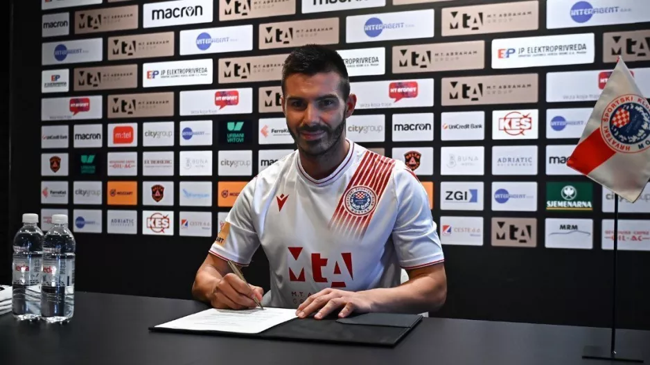 Νέα ομάδα/Μάγκλιτσα