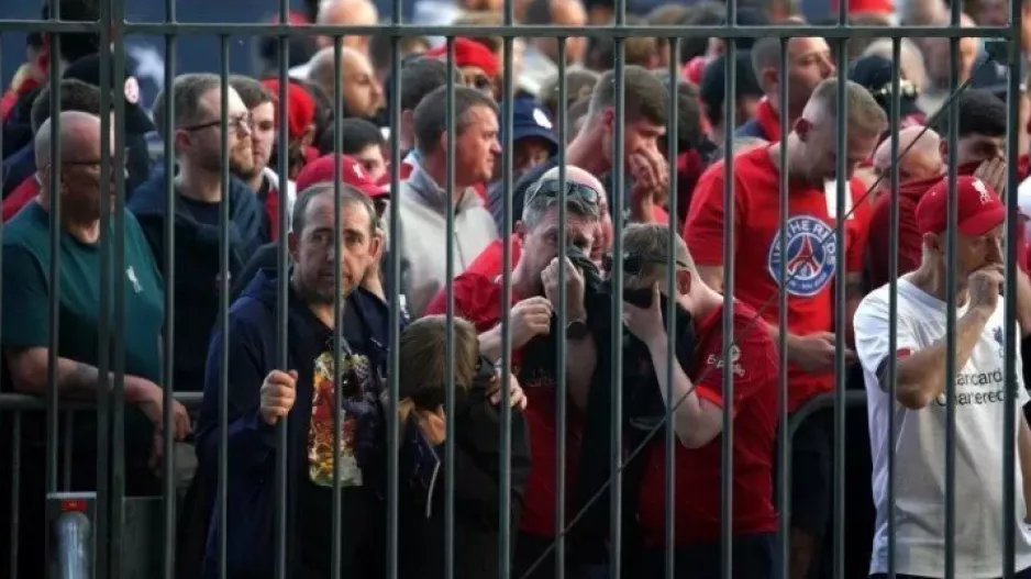 Κατηγορείται για παρουσίαση «εντελώς αναληθών» στοιχείων για το φιάσκο του τελικού του Champions League 2022