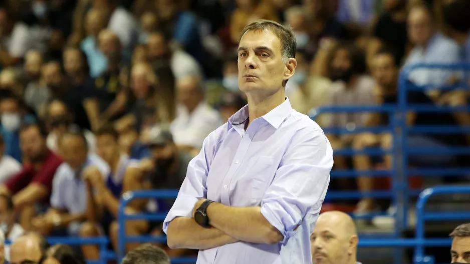 Μπαρτζώκας: "Τιμητικό που ερχόμαστε Κύπρο, συγκινητικό που παίζουμε για τον Νεόφυτο"