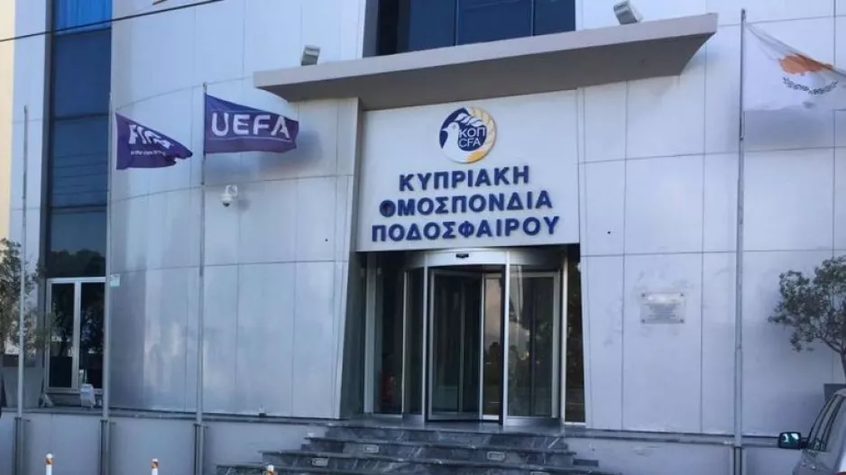 Τι λένε Κούμας και ΚΟΠ για την... βόμβα