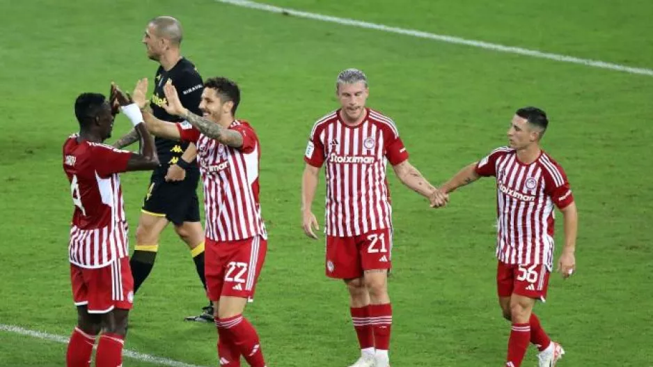 Ολυμπιακός: Πλάνα με βασικούς