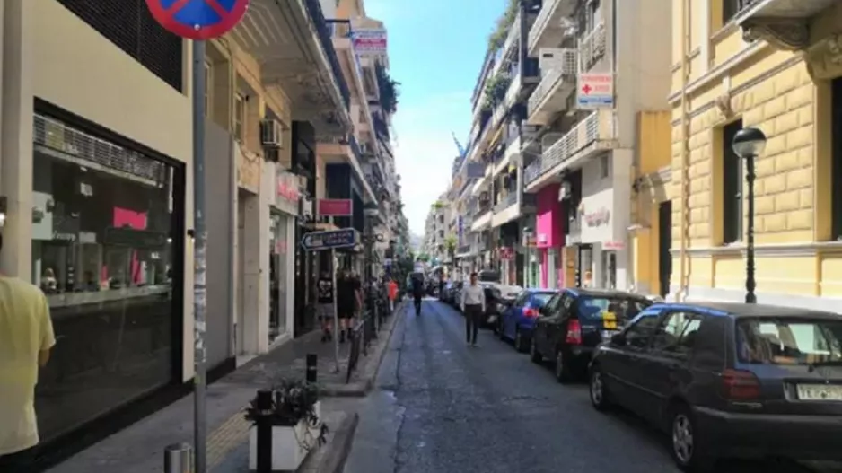 Ηλικιωμένος πυροβόλησε και σκότωσε υπάλληλο πάρκινγκ στον Πειραιά