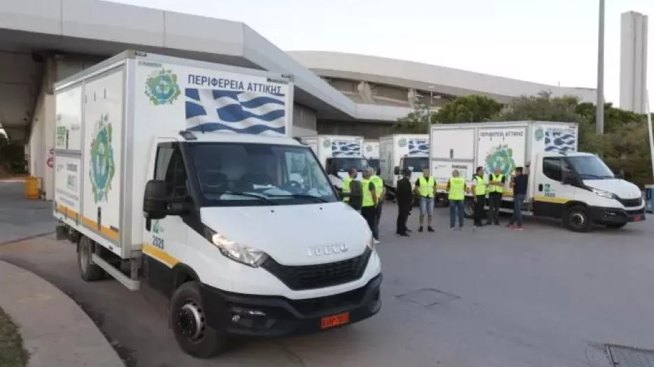 Ξεκίνησαν τα πρώτα φορτηγά με ανθρωπιστική βοήθεια για τους πλημμυροπαθείς της Θεσσαλίας