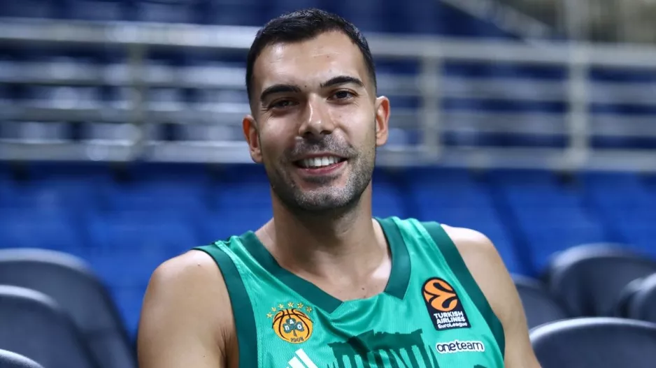 Σλούκας: "Ο Ολυμπιακός είναι χρόνια στην ελίτ της Ευρώπης, είμαστε εδώ για να το αμφισβητήσουμε"