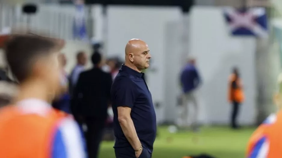 Τιμούρ προσεκτικά...