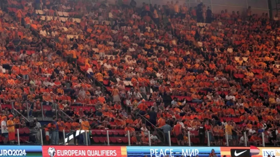 Με 750 φιλάθλους οι Οράνιε στην «OPAP Arena»