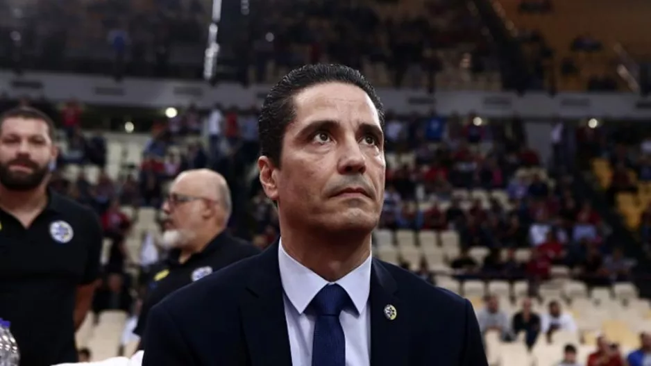 Οριστική συμφωνία Σφαιρόπουλου με Ερυθρό Αστέρα
