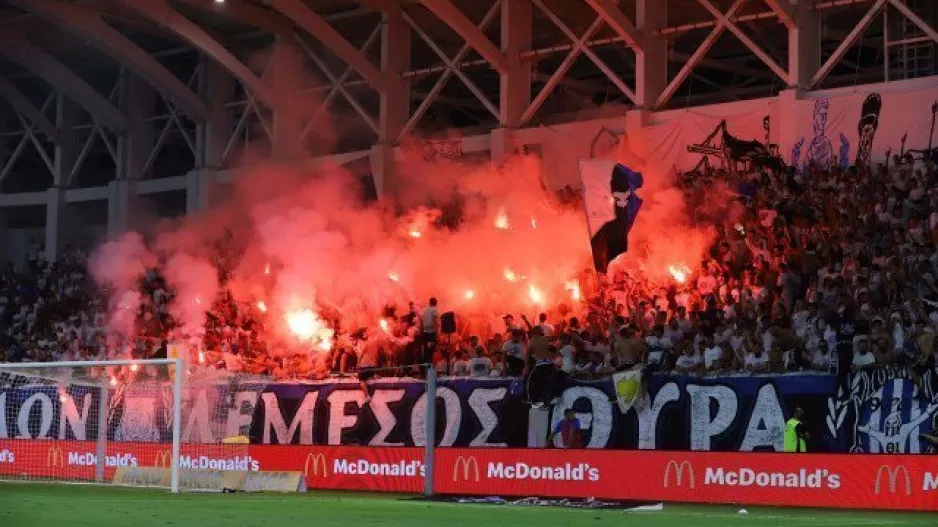 Οργανωμένοι Απόλλων/"Να συγχαρούμε τους ποδοσφαιριστές" (Στήριξη σε ΠΑΣΥΚΑΦ)