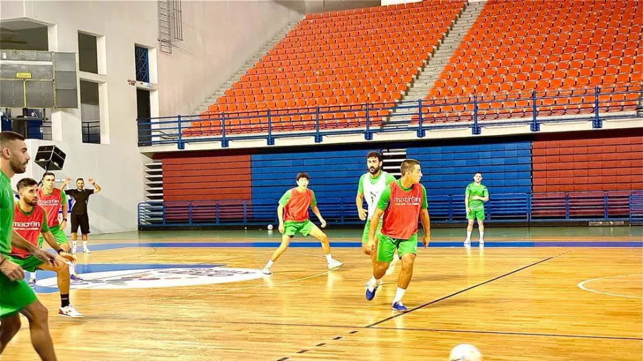 Ομόνοια/Πρεμιέρα