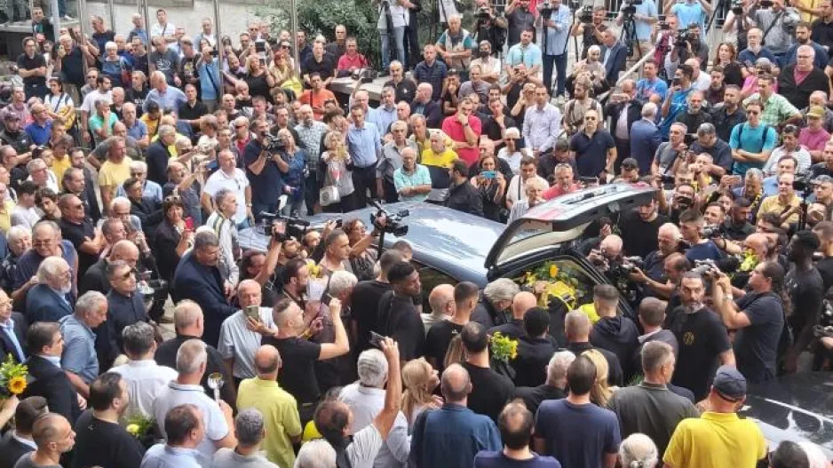 Το αντίο του κόσμου του Άρη στον Ιωαννίδη: «Κόουτς ζωντανός, για πάντα Αρειανός»