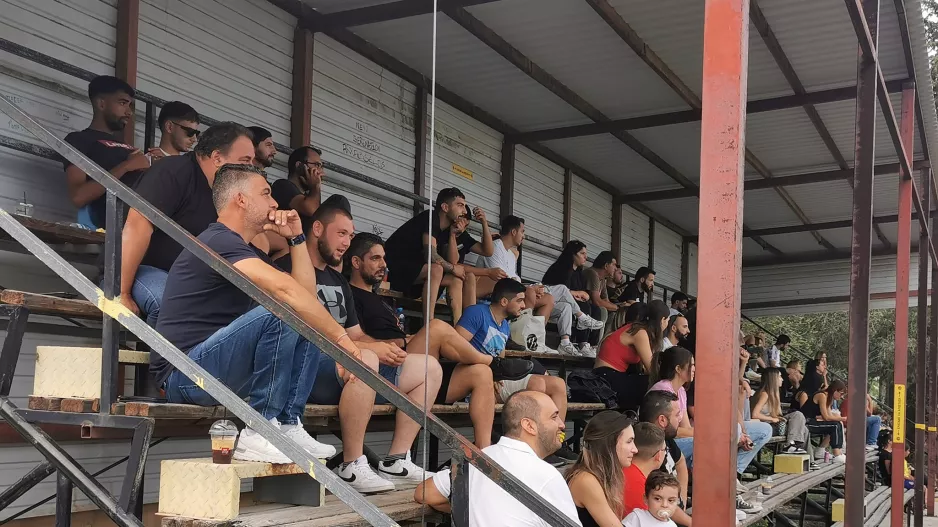 Νίκη και ευχαριστίες στον κόσμο