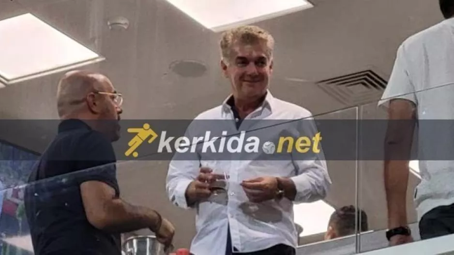 Στην "Αρένα" ο Παπασταύρου 
