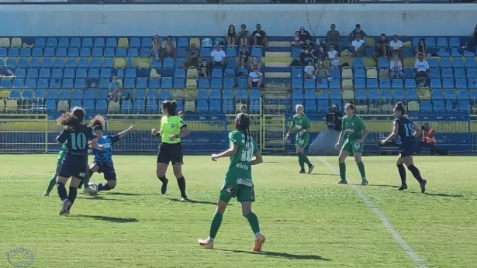 Νίκες για Apollon Ladies, Λευκοθέα και Ομόνοια
