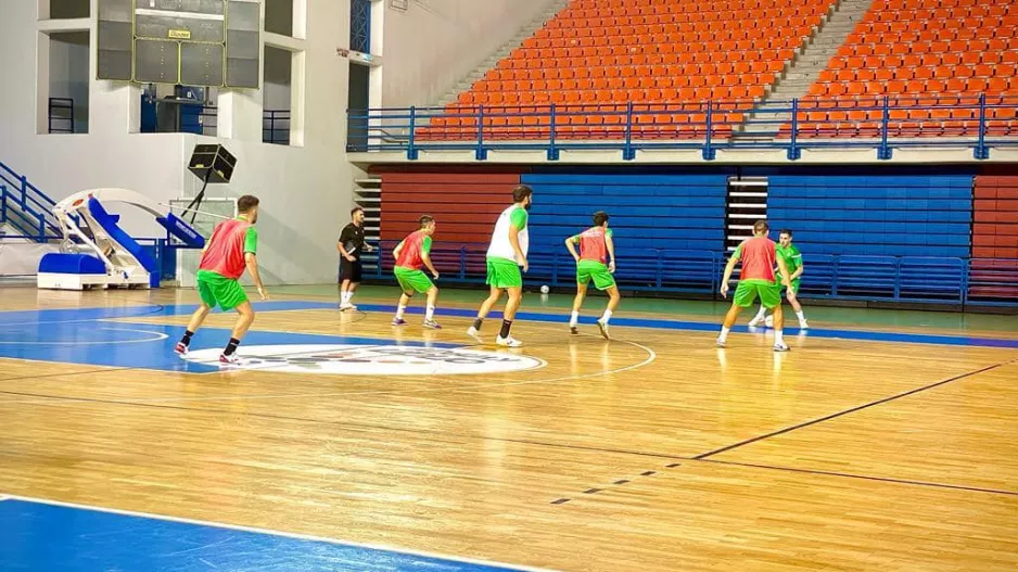 Ομόνοια για ΑΠΟΕΛ/"More than a game! Must win!"