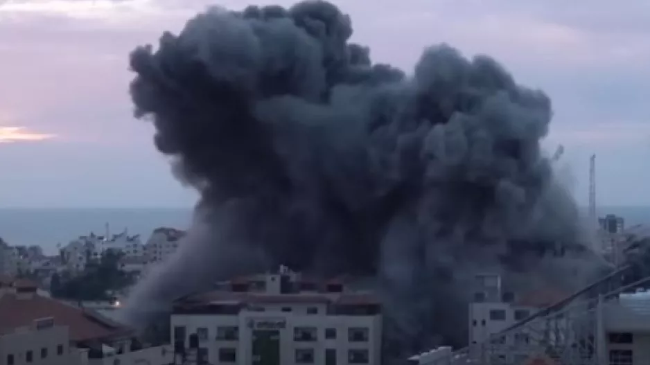 Γάζα: Περισσότεροι από 50 Παλαιστίνιοι νεκροί τη νύχτα