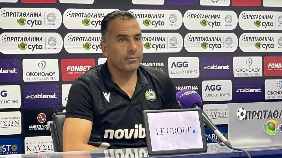 Σωφρόνης: "Δεν με φοβίζει να πω ότι πάμε για πρωτάθλημα, ξέρω που βρίσκομαι"