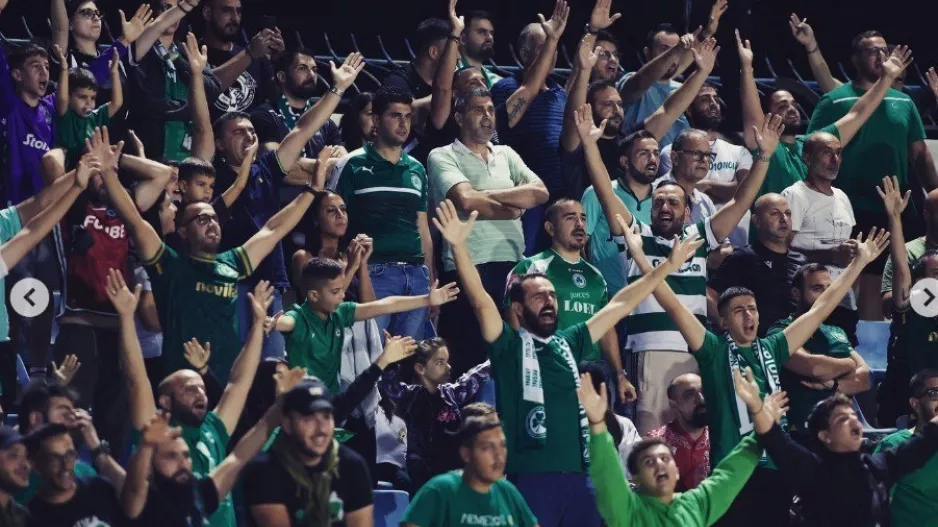 Ευχαρίστησε τον κόσμο της!