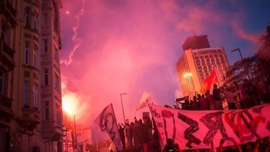 Επεισόδια και τραυματίες στην Κωνσταντινούπολη ανάμεσα σε οπαδούς της Γαλατάσαραϊ και της Μπάγερν