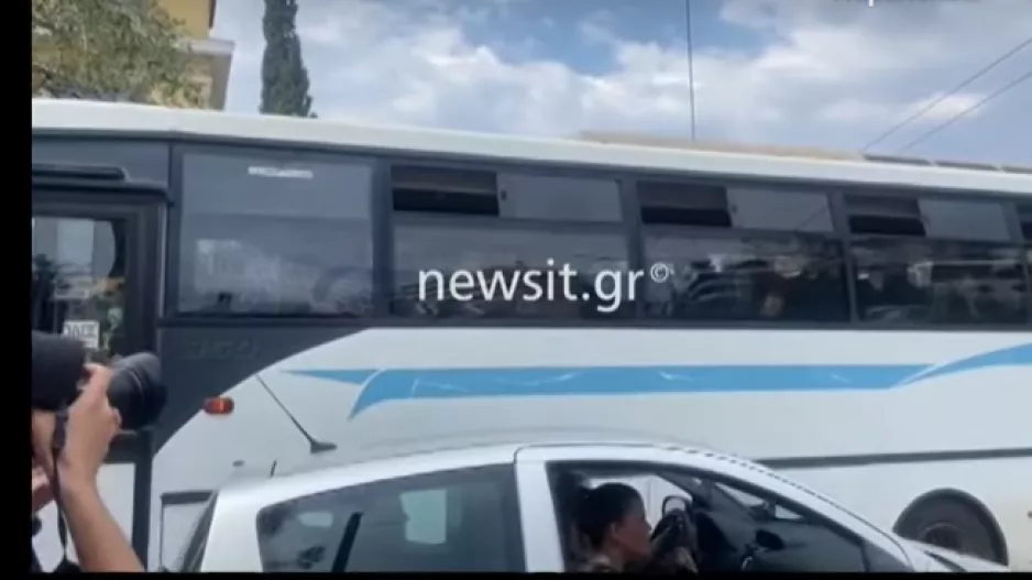 Στην Ευελπίδων οι 87 που είχαν στήσει οπαδικό ραντεβού