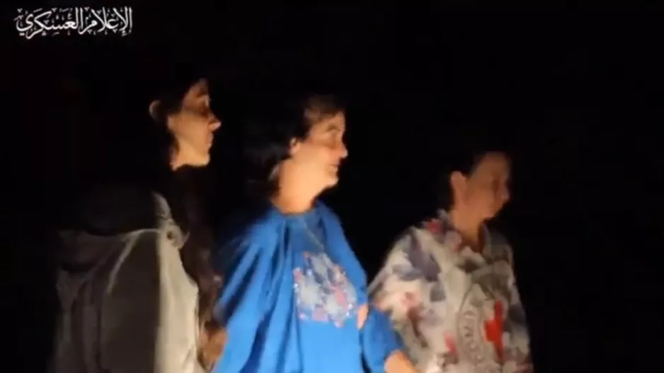 Πόλεμος στο Ισραήλ: Η στιγμή της απελευθέρωσης της Νάταλι και της μητέρας της από τη Χαμάς