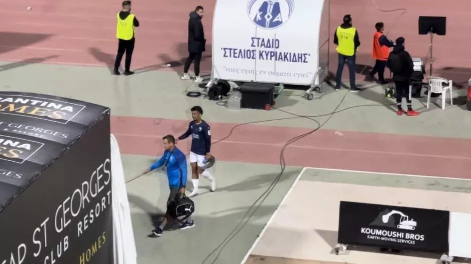 Άτυχος ο Νταβό... αλλαγή στην αλλαγή