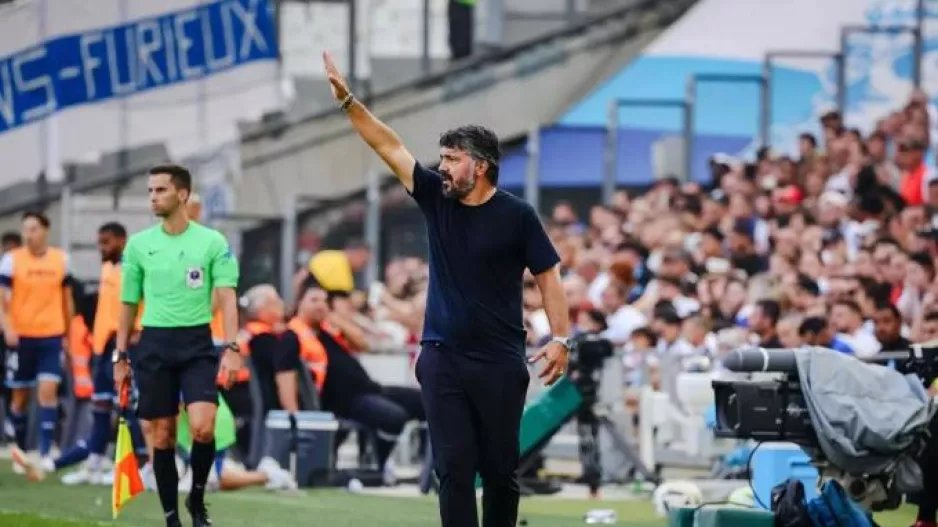 Καζάνι που βράζει η Μαρσέιγ: Αποδοκιμασίες σε Ομπαμεγιάνγκ, τον «άδειασε» ο Γκατούζο