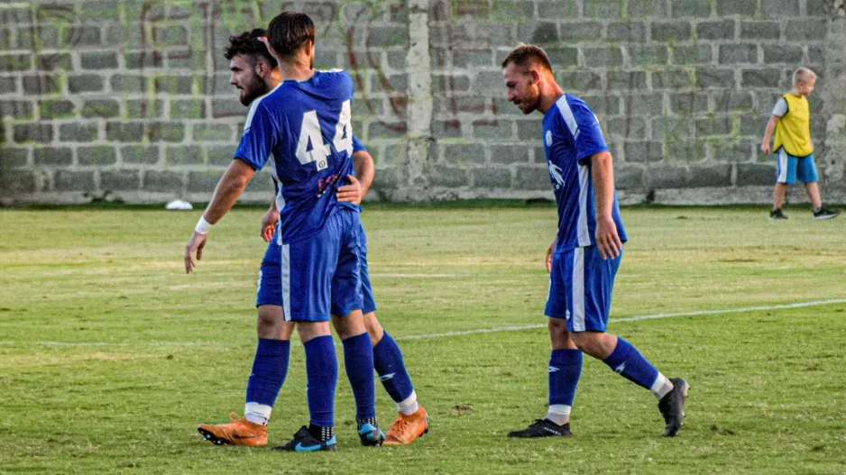 "Χ"ωρίς... νικητή