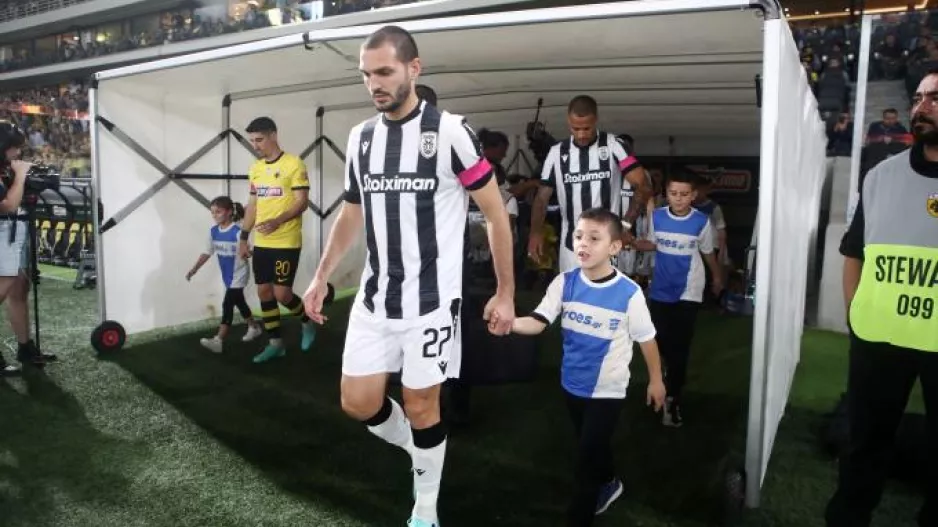 «Ο Σαββίδης είναι συνέχεια κοντά στην ομάδα - Θέλω πολύ να φτάσουμε στον τελικό του Conference»!
