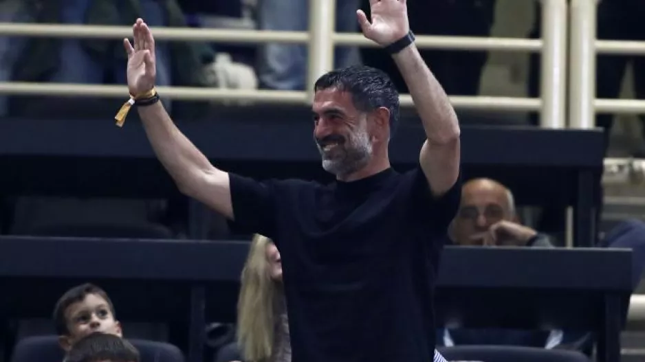 Αποθέωση για Καραγκούνη στο ΟΑΚΑ