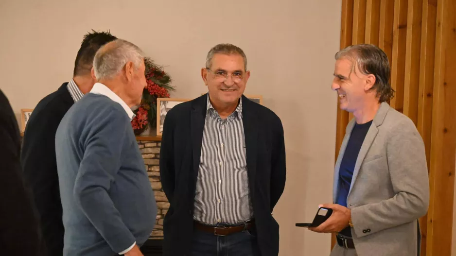 Δείπνο προς τους χορηγούς
