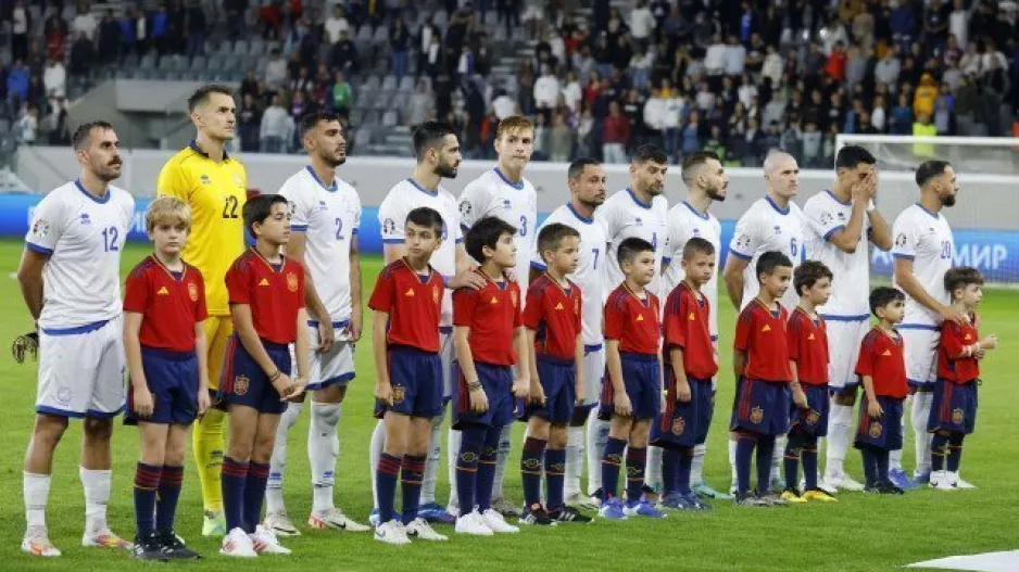 "ΝΑΙ στην κυπροποίηση ξένων ποδοσφαιριστών που θα κάνουν τη διαφορά"