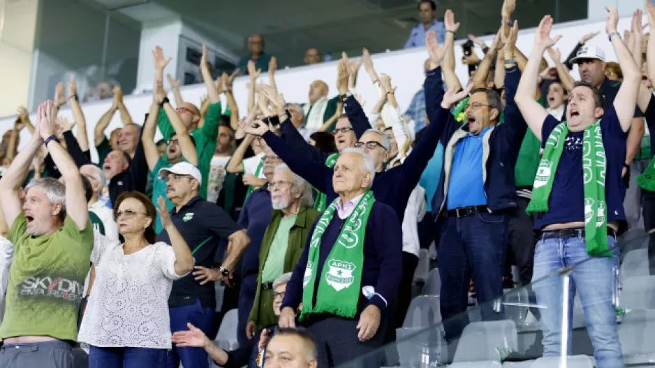 Πιστοί και στην Ισπανία!