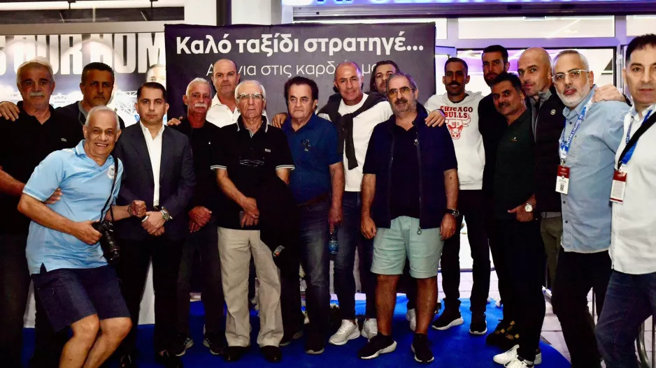 "Η στιγμή που ΟΛΟΙ ΟΙ ΑΠΟΛΛΩΝΙΣΤΕΣ πρέπει να ενωθούν / η φανέλα είναι ΠΟΛΥ ΒΑΡΙΑ"