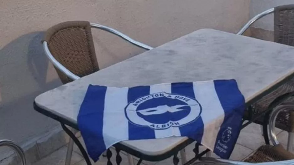 Στην Αθήνα συνοδευόμενοι από Άγγλους αστυνομικούς οι οπαδοί της Μπράιτον