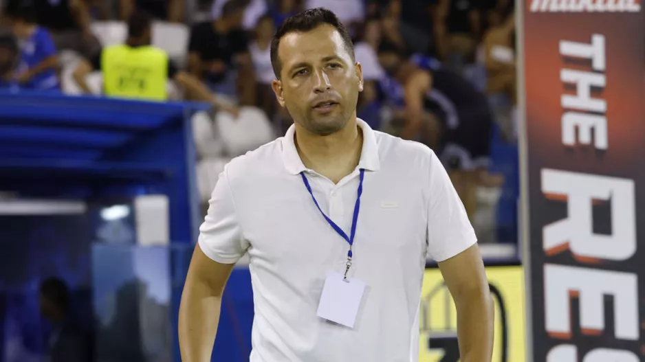 Γράφουν για Άνχελ Λόπεθ