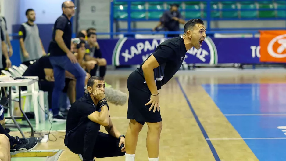 Σκαμπύλης για "αιώνιο": "Να δείξουμε ότι είμαστε το φαβορί"