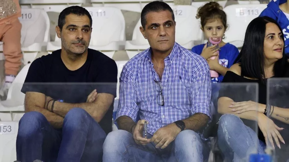 Είδε ο Μιχάλης...