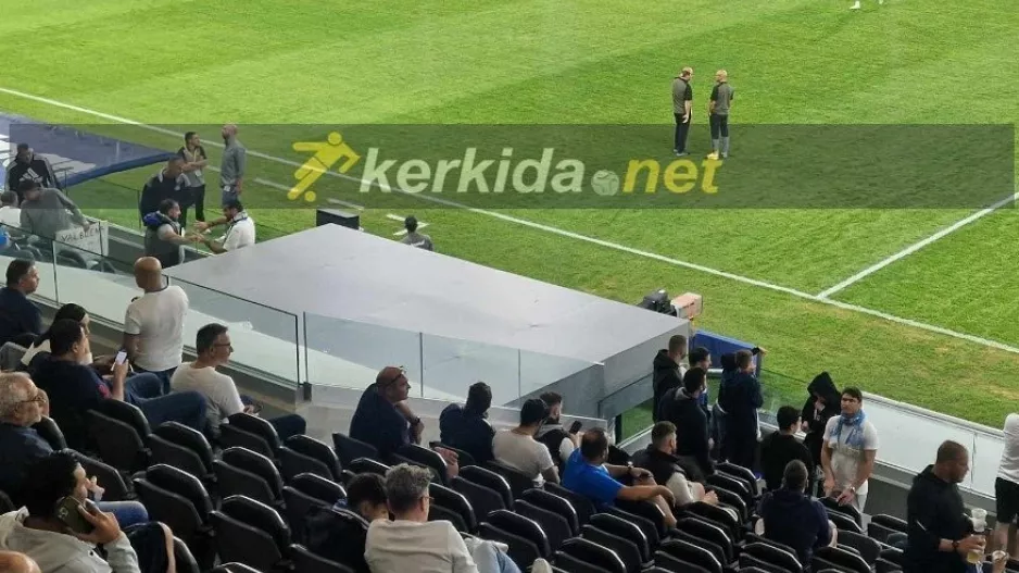 Προστέθηκε σκέπαστρο στην έξοδο απ' τα αποδυτήρια στο "Αλφαμέγα"